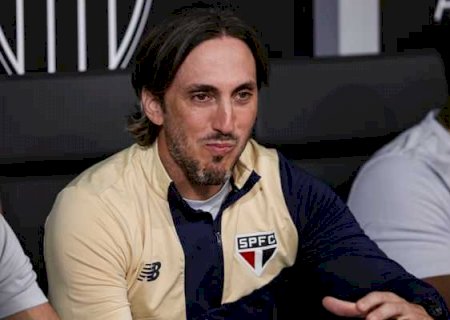 Zubeldía recusa proposta da seleção do Equador e continua no São Paulo