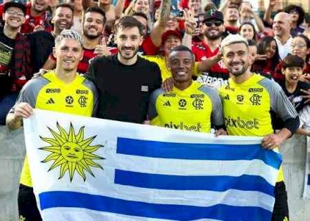 Flamengo dá folga aos uruguaios, que se reapresentam na quarta no Ninho