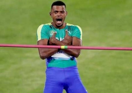 Atleta do decatlo comenta repercussão de desabafo sobre material: 'Foi um aviso'