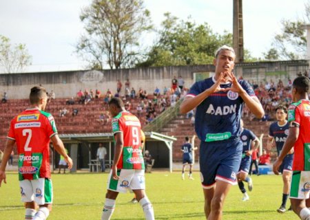 Duas vagas nas oitavas de final ainda estão abertas e quatro times ainda chegam com chances de avançar