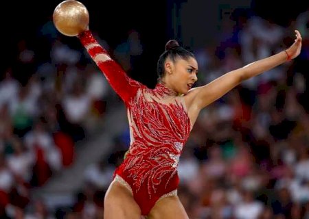 Bárbara Domingos cita orgulho de terminar entre as 10 melhores na ginástica rítmica: "Surreal"