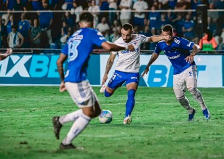 Com sete jogos de invencibilidade - sendo seis vitórias e um empate - , o Fortaleza segue na sua escalada no Campeonato Brasileiro