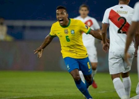 Perto do Flamengo, Alex Sandro foi pedido de Dorival no São Paulo e titular de Tite na Seleção
