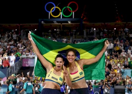 Campeãs de tudo, Duda e Ana Patrícia conquistam o ouro no vôlei de praia em Paris 2024