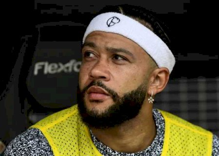 Memphis faz aulas de português na chegada ao Corinthians e quer conhecer mais do Brasil