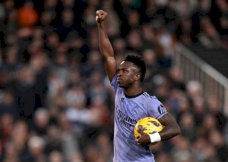 Contra racismo, Vini Jr pede Copa de 2030 fora da Espanha 'se não evoluírem'