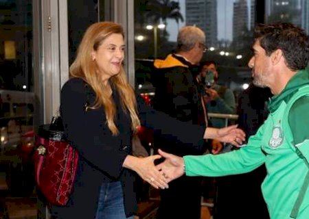Palmeiras traça plano para oferecer novo contrato até o fim de 2027 para Abel Ferreira