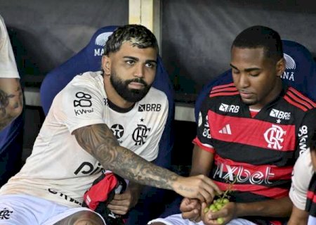Em clima de despedida, Gabigol fica no fim da fila no Flamengo