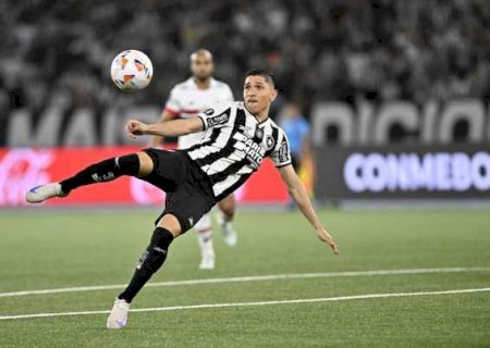 Savarino vê domínio do Botafogo, mas lamenta gols perdidos contra o São Paulo: 'Temos que fazer'
