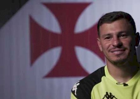 Entrevista: Hugo Moura quase desistiu da bola e hoje vive a melhor fase: 'Entendi rápido o que é jogar no Vasco'