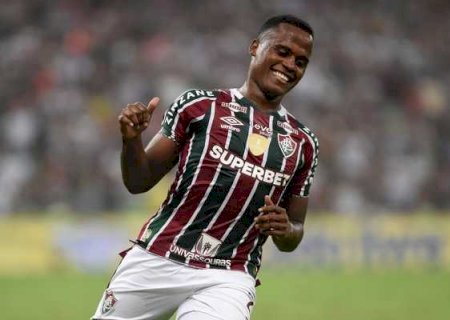 Fluminense recusa proposta e promete não negociar Arias antes de janeiro