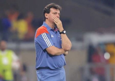 Na era SAF do Cruzeiro, Diniz é o primeiro técnico a não vencer na trinca inicial de jogos