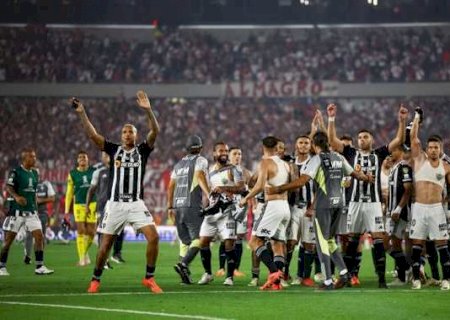 Galo repete feito de Fla, Palmeiras e Grêmio em copas