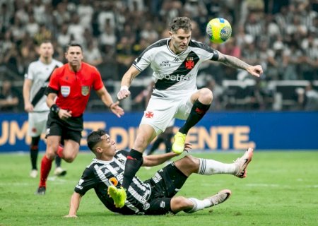 Vasco sofre virada, mas 'fator São Januário' é trunfo para obter a classificação contra o Galo