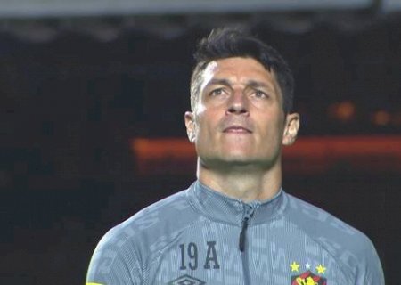 O drama de Denis: goleiro ex-São Paulo tenta retomar carreira após cinco cirurgias no mesmo joelho