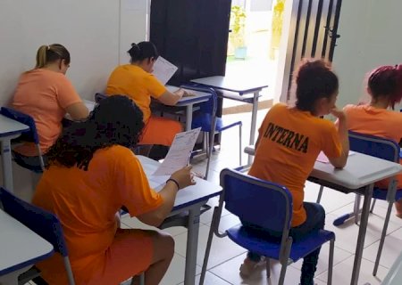 Com aumento de 61% em cinco anos, mais de 3,2 mil custodiados da Agepen realizam provas do Encceja