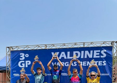 Nova Andradina: Dênis Barbieri conquistou o “3°GP Benítez Vargas de Ciclismo” em Rio Brilhante-MS