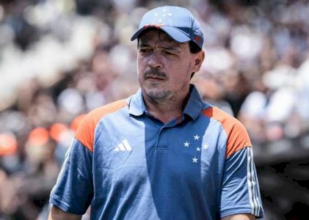 Diniz explica planejamento para titulares e admite 'poucas dúvidas' para decisão