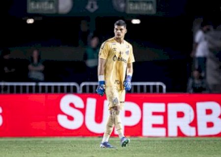 Brazão festeja melhor ano da carreira após acesso do Santos: ‘Trabalho forte’