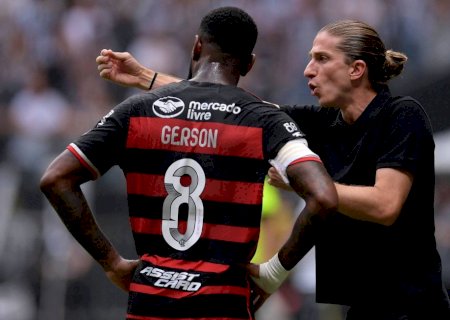 Filipe Luís, que tem nove jogos na carreira, poderá ser opção na seleção