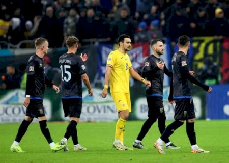 Seleção do Kosovo abandona o campo após torcida romena gritar 'Sérvia' em jogo da Liga das Nações