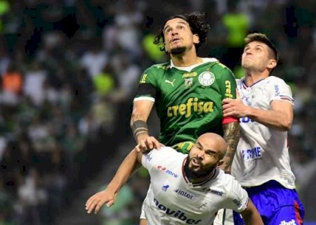 Palmeiras liga sinal de alerta após defesa ir de ponto forte a dor de cabeça antes do Dérbi