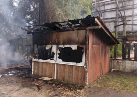 Ex-mulher de autor do atentado ao STF provocou 'propositalmente' incêndio em casa em SC, conclui investigação