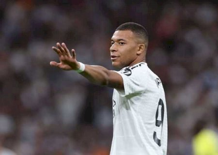 Ex-jogador francês faz duras críticas a Mbappé: 'É um fardo'