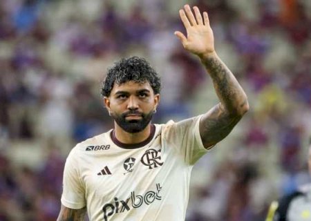 Gabigol não corresponde na volta ao Flamengo após afastamento