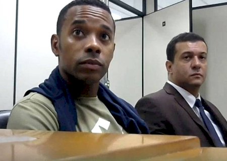 STF mantém prisão de Robinho por 9 votos a 2
