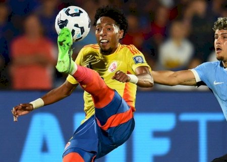 A seleção uruguaia chegou aos mesmos 19 pontos da Colômbia, deixando o Brasil em quarto lugar com 17
