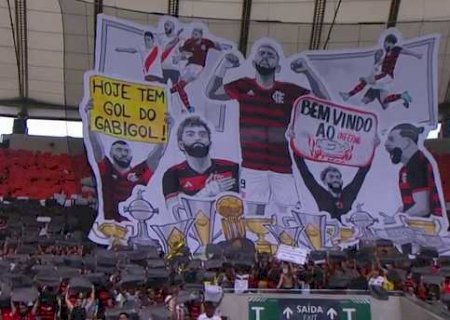 Despedida de Gabigol tem homenagens e xingamentos da torcida do Flamengo a Landim