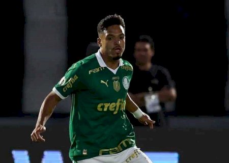 Acertado com o Atlético-MG, Gabriel Menino chega a BH para realizar exames médicos