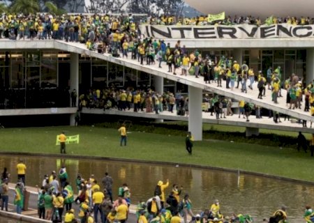Foragidos do 8 de janeiro escaparam da Argentina para o Peru, avisa PF