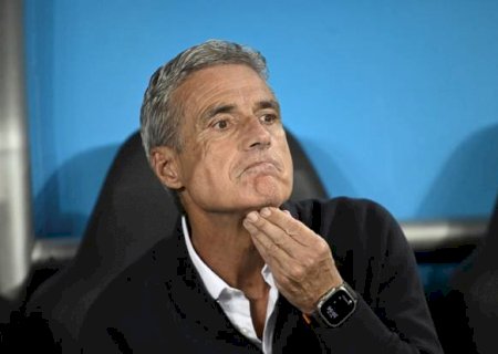 Santos ainda aguarda Luís Castro e tem a terça-feira como dia final para resposta do treinador
