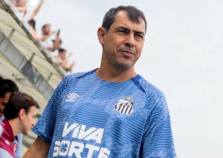 Solidez defensiva, experiência e estabilidade: por que o Vasco escolheu Fábio Carille?