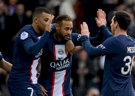 Mbappé responde a crítica de Neymar, mas evita polêmica