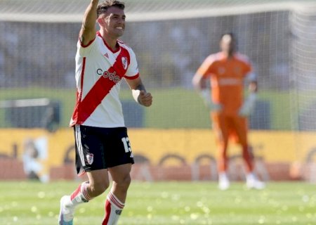 Casares antecipa acerto do São Paulo com lateral Enzo Díaz, do River Plate