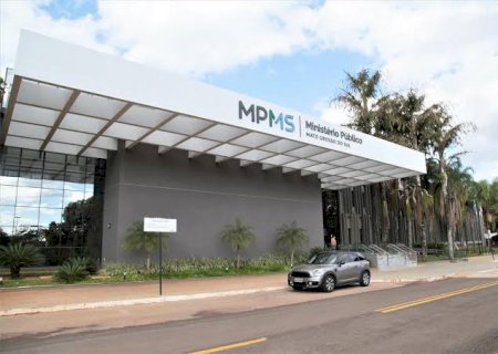 Promotor solicita rescisão de contrato de prefeitura com escritório de advocacia