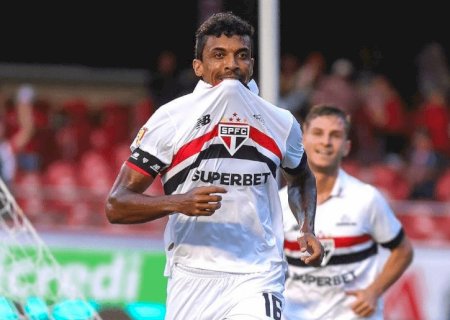 'Estou muito feliz por poder continuar no São Paulo. Teremos um ano especial, com a possibilidade de disputar grandes competições novamente'