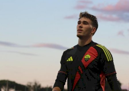 PSG acerta a contratação do goleiro brasileiro Renato Marin