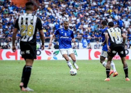 Felipe Melo elogia Hulk e ironiza Fabrício Bruno em Cruzeiro x Atlético-MG: "The Flash"