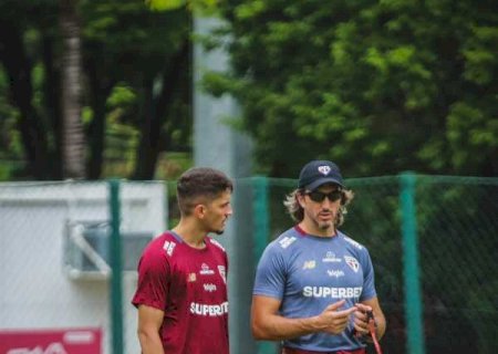 São Paulo retoma treinamentos com Wendell em campo e sob olhares de auxiliar da Seleção