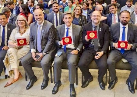 Em Brasília, MS recebe selo ouro pelo Compromisso Nacional Criança Alfabetizada