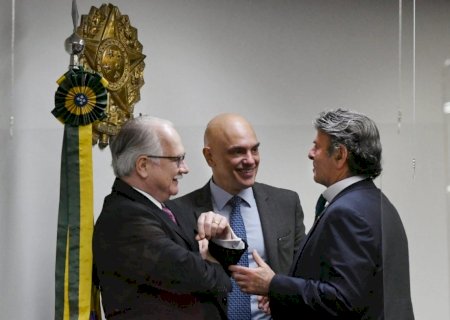 Moraes diverge de Fachin e diz que proibir revista íntima pode levar a rebelião em prisões