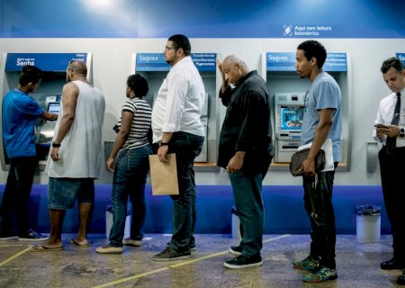 Pagamentos de saldo retido do FGTS começam dia 6: veja o que se sabe