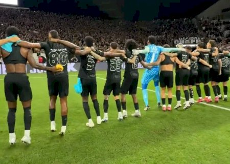 ‘Efeito Neymar’ faz Corinthians bater recorde de público na Neo Química Arena