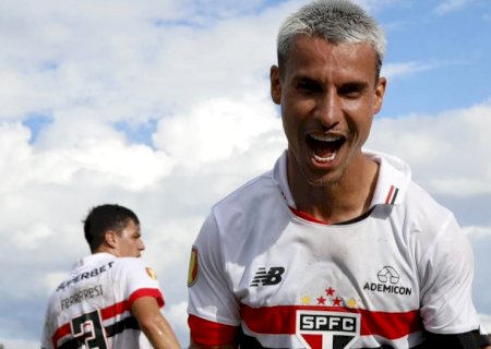 Ferreirinha volta a treinar e pode reforçar o São Paulo no Paulistão