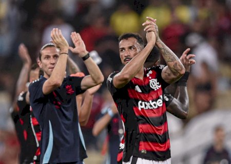 Com disputa acirrada na defesa, Filipe Luís não descarta mudar esquema