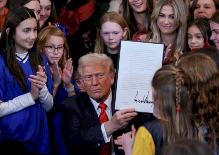 Meninas trans desafiam proibição imposta por Trump no esporte feminino